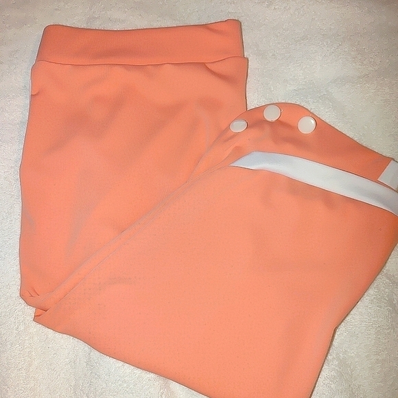 NWOT Elastic Waist Peach and White Stretchy Capris XXL - Picture 1 of 8